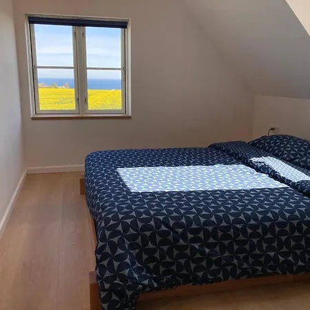 Solhjem Bornholm - Sea View - Big Garden Apartment *