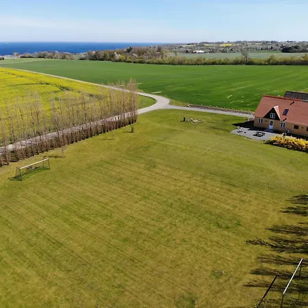 Solhjem Bornholm - Sea View - Big Garden