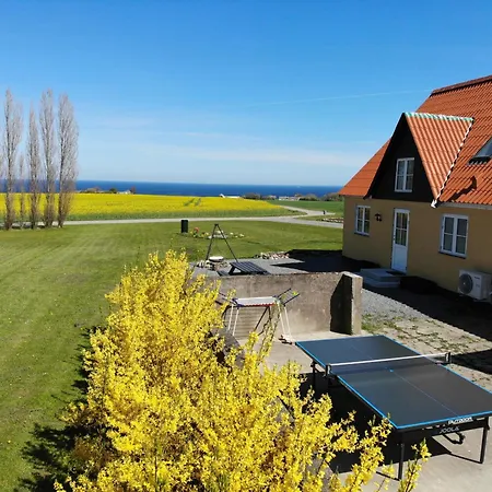 Solhjem Bornholm - Sea View - Big Garden