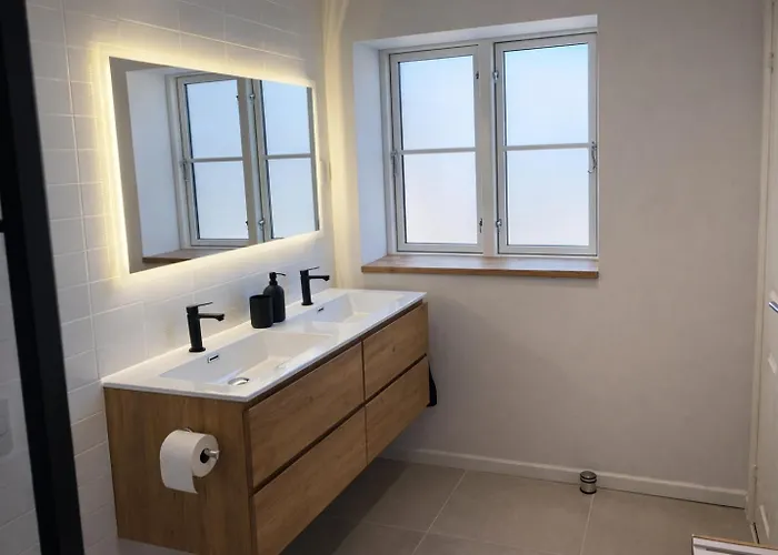 Apartment Renovated Barn - Stunning Sea View & Unique On Bornholm Gudhjem